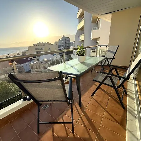 Apartment Holiday Apartment *